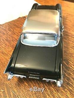 1957 Cadillac Eldorado Diecast Model Car 124 withoriginal box from Franklin Mint