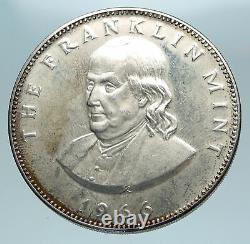 1966 USA United States THE FRANKLIN MINT Benjamin Antique Silver Medal i84200