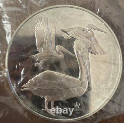 1971 Franklin Mint Pelicans No. 22 Robert's Birds 925 Silver Art Round