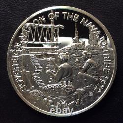 1972 Franklin Mint Indian Tribes Navajo Silver Medal + Signed Book A4323