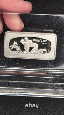 1974 Franklin Mint Father's Day 1000 Grains Sterling Silver Ingot Lucite Display