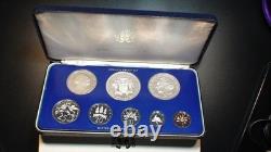 1975 jamaica 8 COIN PROOF SET OF COINS WITH ALL PAPERWORK & DISPLAY BOX