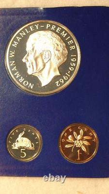 1975 jamaica 8 COIN PROOF SET OF COINS WITH ALL PAPERWORK & DISPLAY BOX