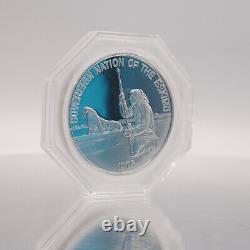 1976 ESKIMO Walrus Whale Polar Bear Caribou Franklin Mint 999 Silver round C2733