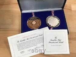 1976 Franklin Mint Bicentennial Silver + Bronze Medal Set E0815