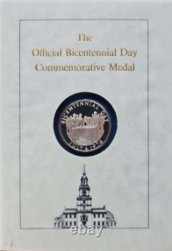 1976 Franklin Mint Official Bicentennial Day Commemorative Silver Medal Book COA