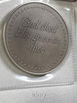 1976 Franklin Mint Sterling Silver God Shed his Grace on Thee Medal