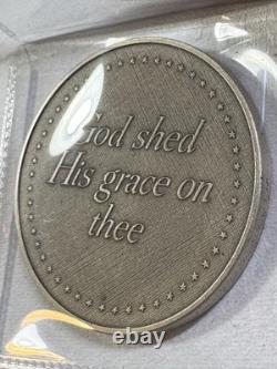1976 Franklin Mint Sterling Silver God Shed his Grace on Thee Medal