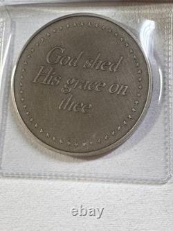 1976 Franklin Mint Sterling Silver God Shed his Grace on Thee Medal