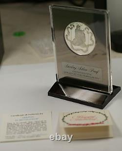 1980 The Holy Family. 925 Sterling Silver Proof Franklin Mint Holiday Medal