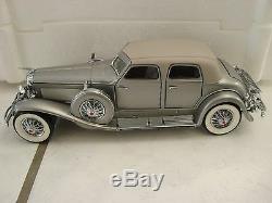 1989 Franklin Mint 124 1933 Duesenberg 20 Grand SJ Silver diecast Metal car