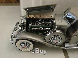 1989 Franklin Mint 124 1933 Duesenberg 20 Grand SJ Silver diecast Metal car