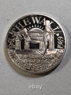 1989 The Berlin Wall 3 oz Silver Commemorative Medallion