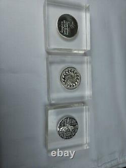 3 Franklin Mint Sterling Silver Coins in Lucite Paperweights Peace, UN