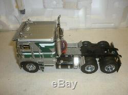 A Franklin mint model of a 1979 Freightliner Tractor unit. Boxed