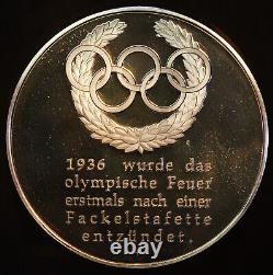 Berlin 1936 Olympics Franklin Mint 1977 torch lighting 925 Silver round C3635
