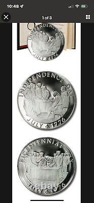 Collectable 1976 Bicentennial Day cover medal Commemorative. 999 Silver Coin