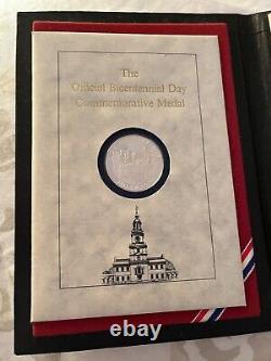 Collectable 1976 Bicentennial Day cover medal Commemorative. 999 Silver Coin