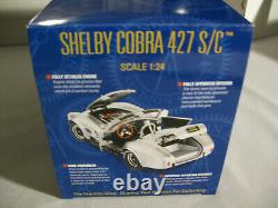FM-SHELBY COBRA 427 S/C 124 SCALE CAR MODEL (Real Aluminum)