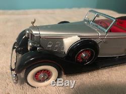 FRANKLIN MINT 1934 Packard Convertible, with COA, Silver/Black 124, B11YC61