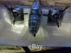 FRANKLIN MINT ARMOUR collection B-25 CHOW HOUND Flying Fortress 148