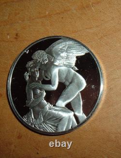 FRANKLIN MINT Lamour et Psyche Francois Gerard 1798 Sterling Silver Coin 39.5g