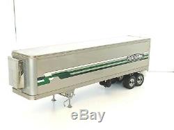 FRANKLIN MINT Precision Model 1979 FREIGHTLINER Refrigerated Tractor Trailer