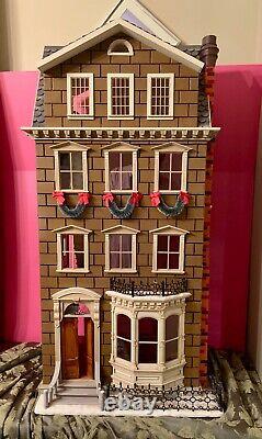 Franklin MInt Doll House Memories of Christmas by Norman Rockwell