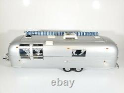 Franklin Mint 124 Airstream International Land Yacht Sovereign of Road with Foam