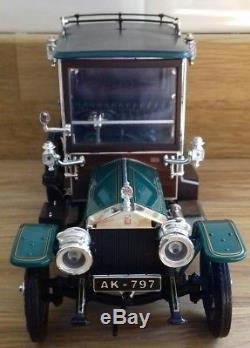 Franklin Mint 1907 Rolls Royce Silver Ghost Boxed