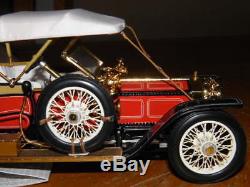Franklin Mint 1910 Rolls Royce Silver Ghost 124 Scale Detailed Model Very Nice
