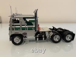 Franklin Mint 1979 FreightLiner COE Semi Truck Cabover 1/32 Scale Tractor