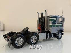 Franklin Mint 1979 FreightLiner COE Semi Truck Cabover 1/32 Scale Tractor