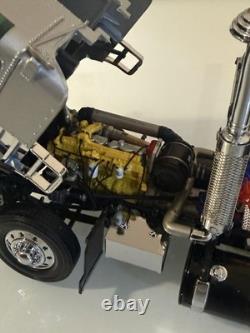 Franklin Mint 1979 FreightLiner COE Semi Truck Cabover 1/32 Scale Tractor