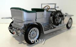 Franklin Mint 1/24 Scale Diecast FMC28 1907 Rolls Royce Silver Ghost