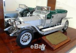 Franklin Mint 1/24 Scale Diecast FMG 1907 Rolls Royce Silver Ghost Display case