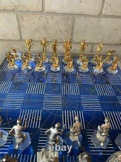 Franklin Mint 25th Anniversary Star Trek Gold & Silver Chess Set 1992