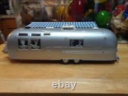 Franklin Mint Airstream International Land Yacht. 124 Camper Trailer