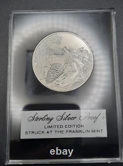 Franklin Mint Annual Christmas Medal Set Home for Christmas/Country Christmas
