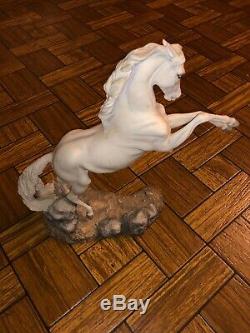 Franklin Mint Artist Pamela du Boulay Porcelain Horse Silver