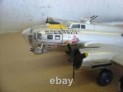 Franklin Mint Collection Armour B-17G A Bit o' Lace Flying Fortress