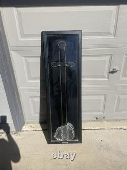 Franklin Mint Excalibur Sword Display with COA Wall Case Gold & Silver Arthur