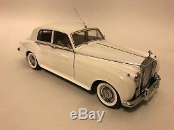 Franklin Mint Limited Edition 1955 ROLLS ROYCE White Cloud