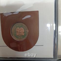 Franklin Mint Papua New Guinea 1975 Official Currency 5 Kina 10 Silver Coin