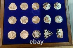 Franklin Mint The Official NASA Manned Space Flight Emblem 25 Silver Medals