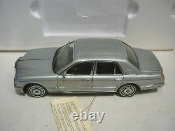 Franklin mint 1998 Rolls Royce silver seraph Boxed