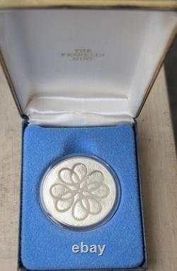 Franklin mint Sterling / COA the love token Proof finish Sterling silver / Box