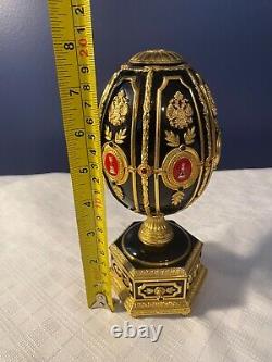 House of Faberge Imperial Jeweled Egg Chess Set Gold Silver Pieces Franklin Mint