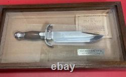 Jim Bowie Knife from The Franklin Mint with display case/No Key