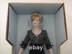 PRINCESS DIANA Porcelain Portrait Doll Franklin Mint Black Dress New in Box